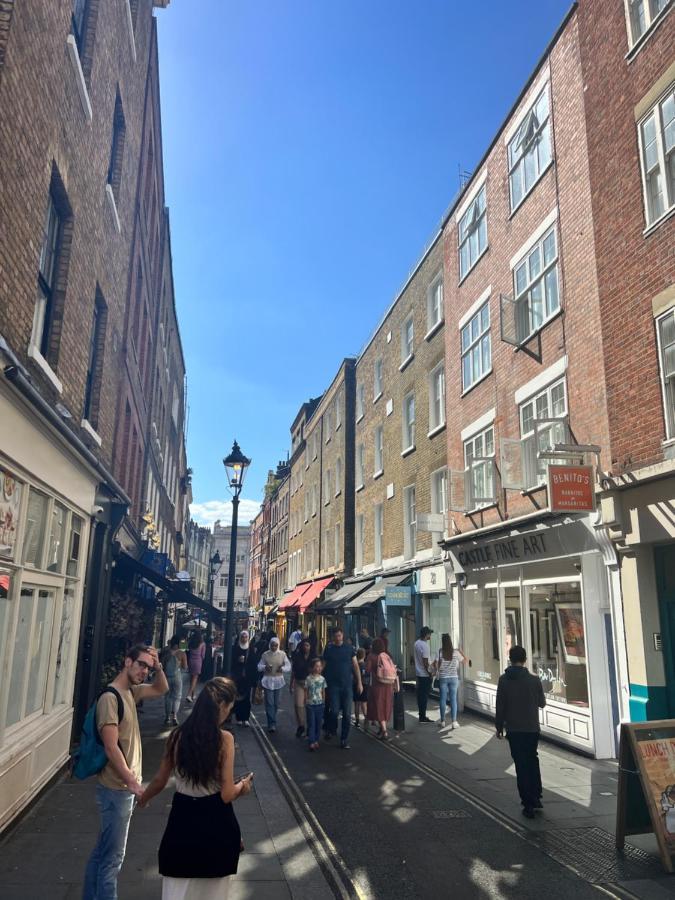 Covent Garden Best Location! Лондон Екстер'єр фото